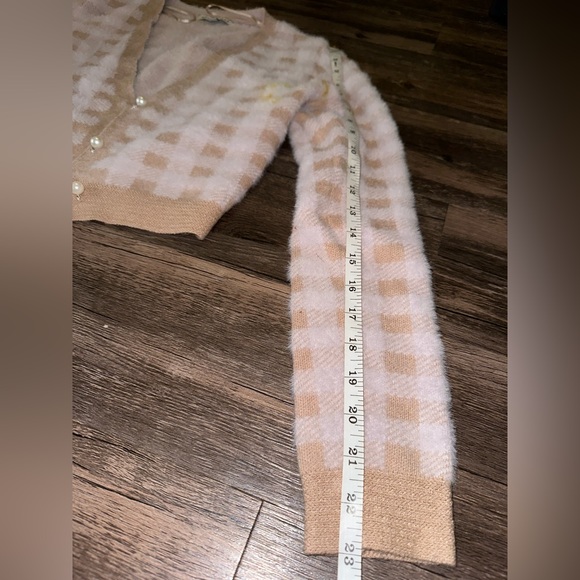 Haute Monde Checkered Cardigan - Picture 13 of 14